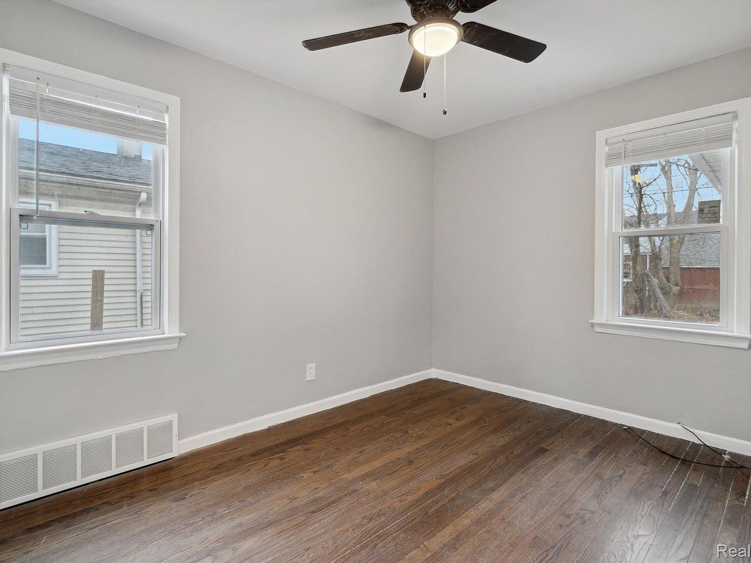 20000 McCormick St Detroit, MI 48224 | Single Family