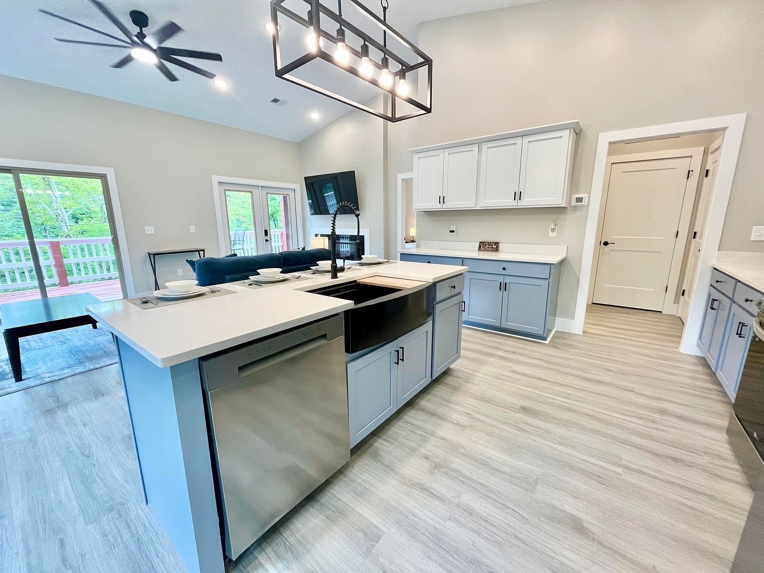 3622 Pittman Center Rd Sevierville, TN 37876  | Single Family