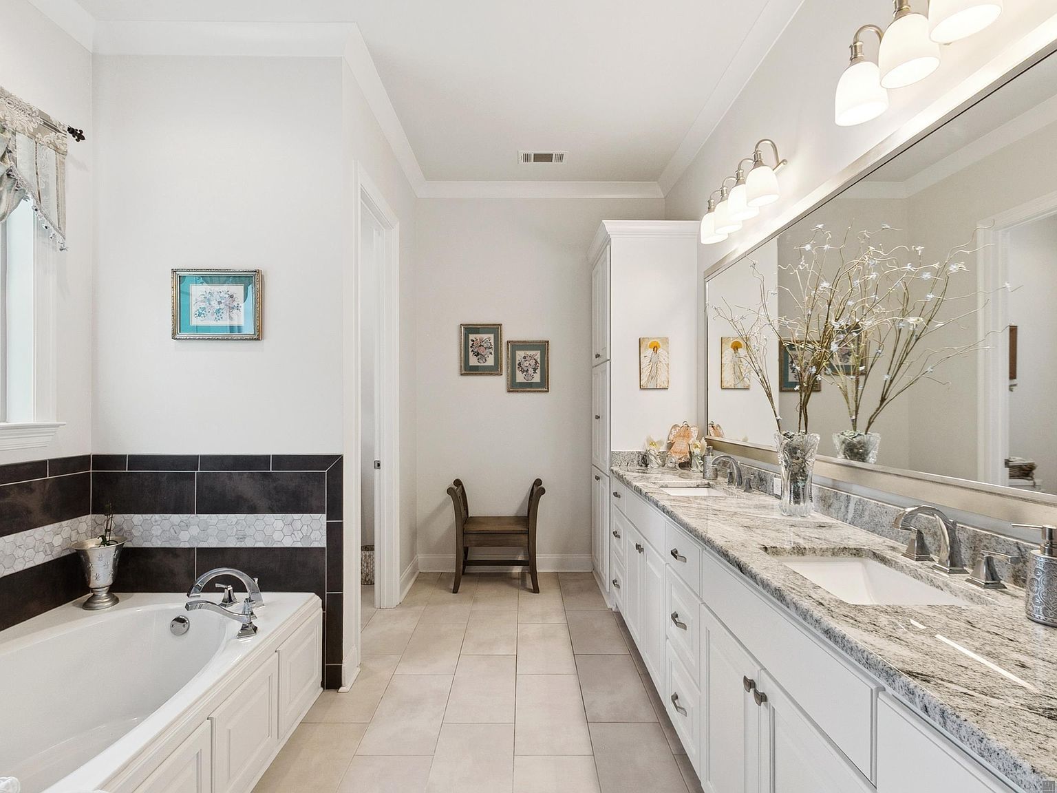 37357 Whispering Hollow Ave Prairieville, LA 70769  | Single Family