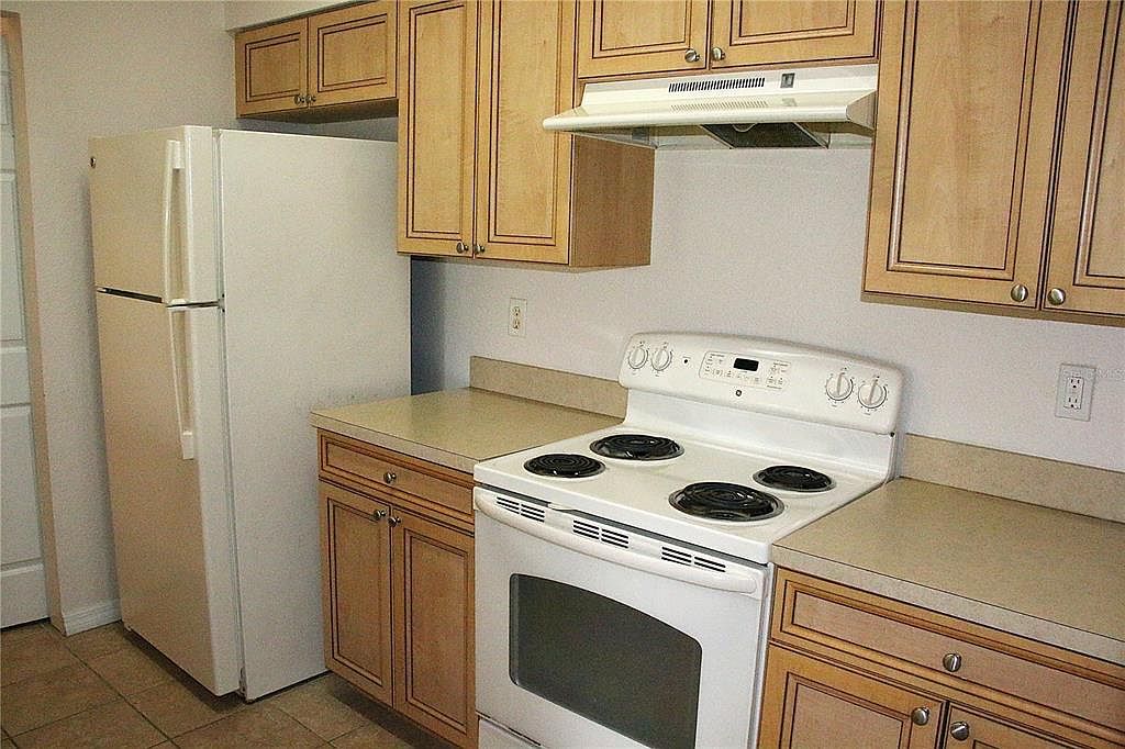 1606 Eagle Pond Dr Winter Haven, FL 33884  | Condominium