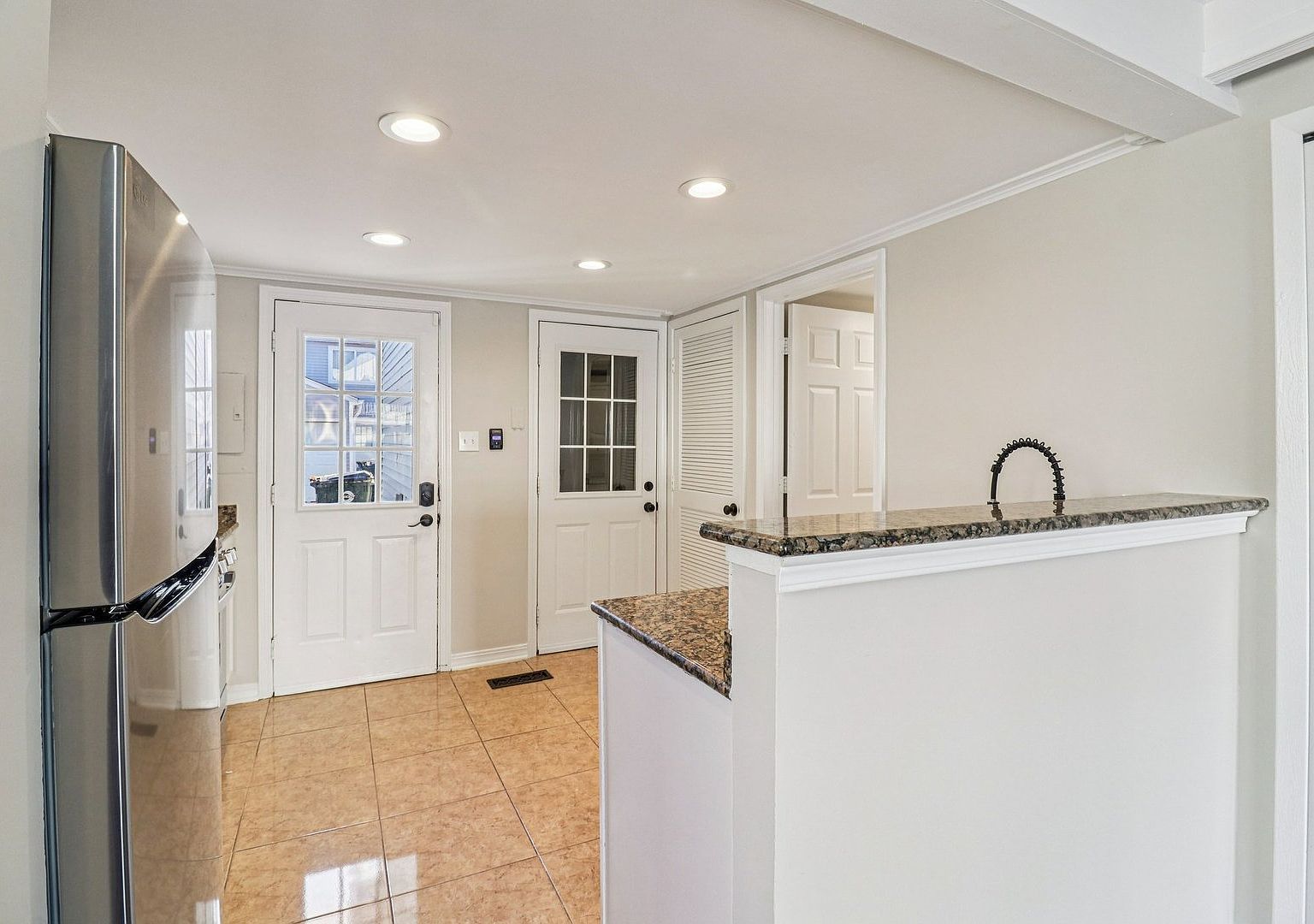 452 Meadow Green Ln Round Lake Beach, IL 60073  | New build