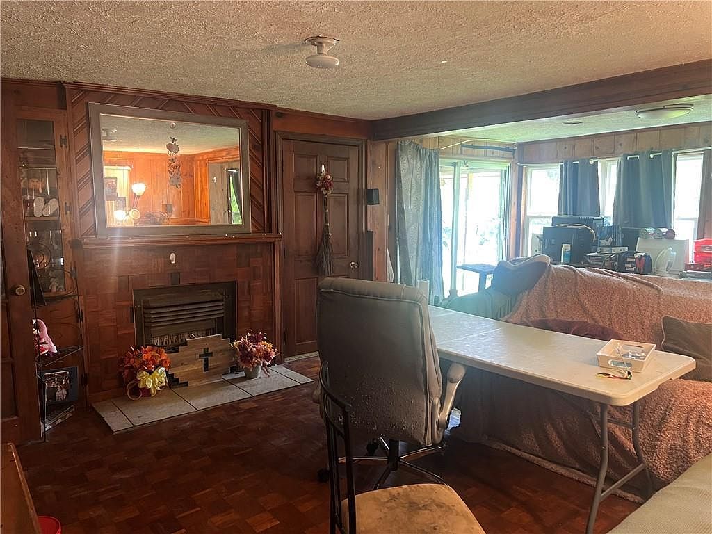 406 Brookwood Dr Thomaston, GA 30286  | Single Family