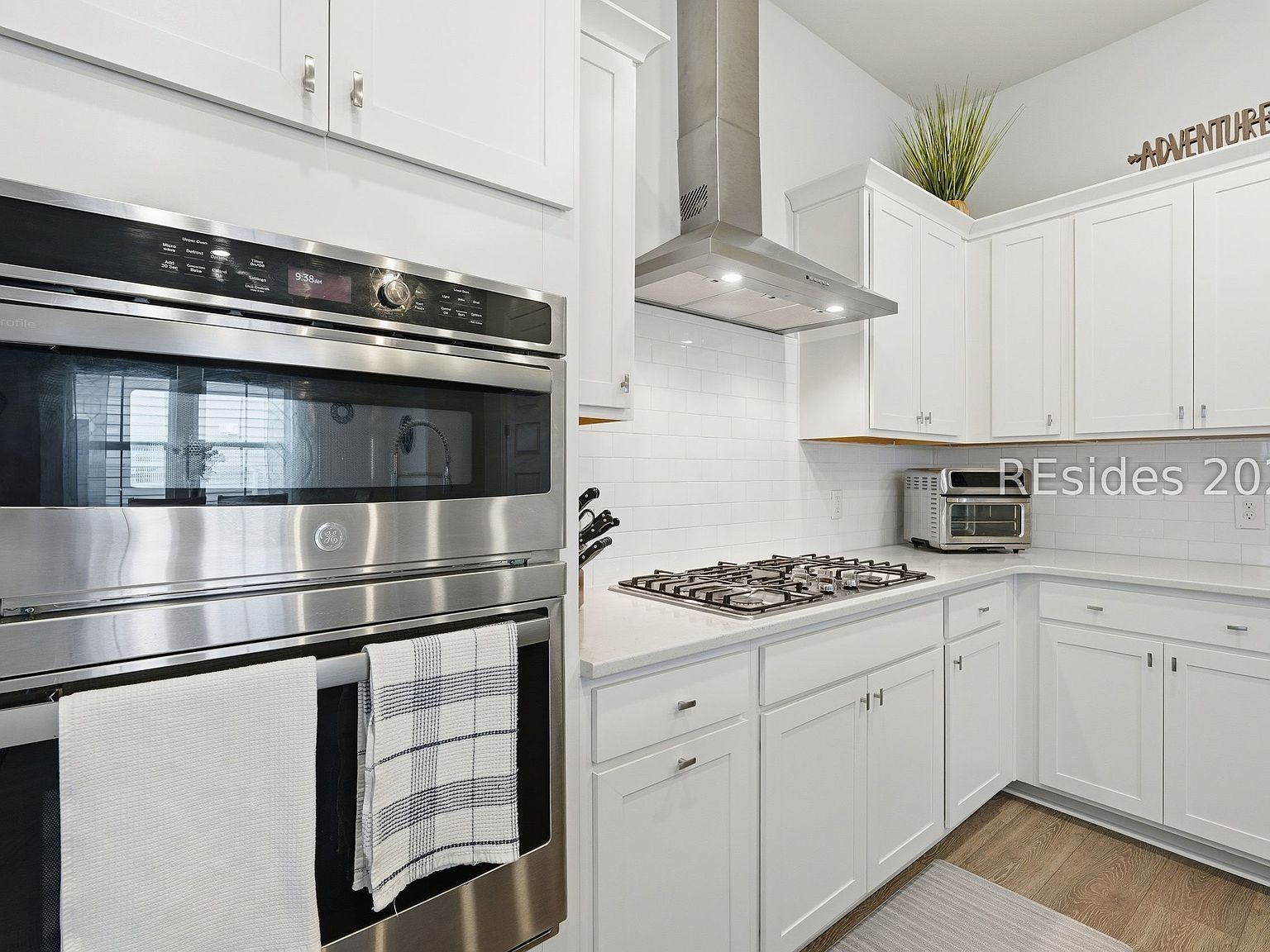 188 Hawthorn Ln Hardeeville, SC 29927  | Single Family