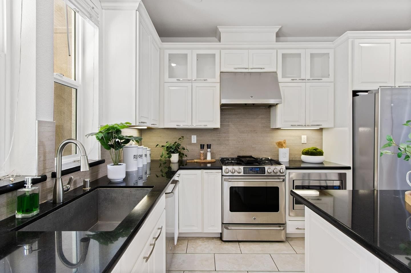 5886 Smoky Quartz Loop San Jose, CA 95123 | New build