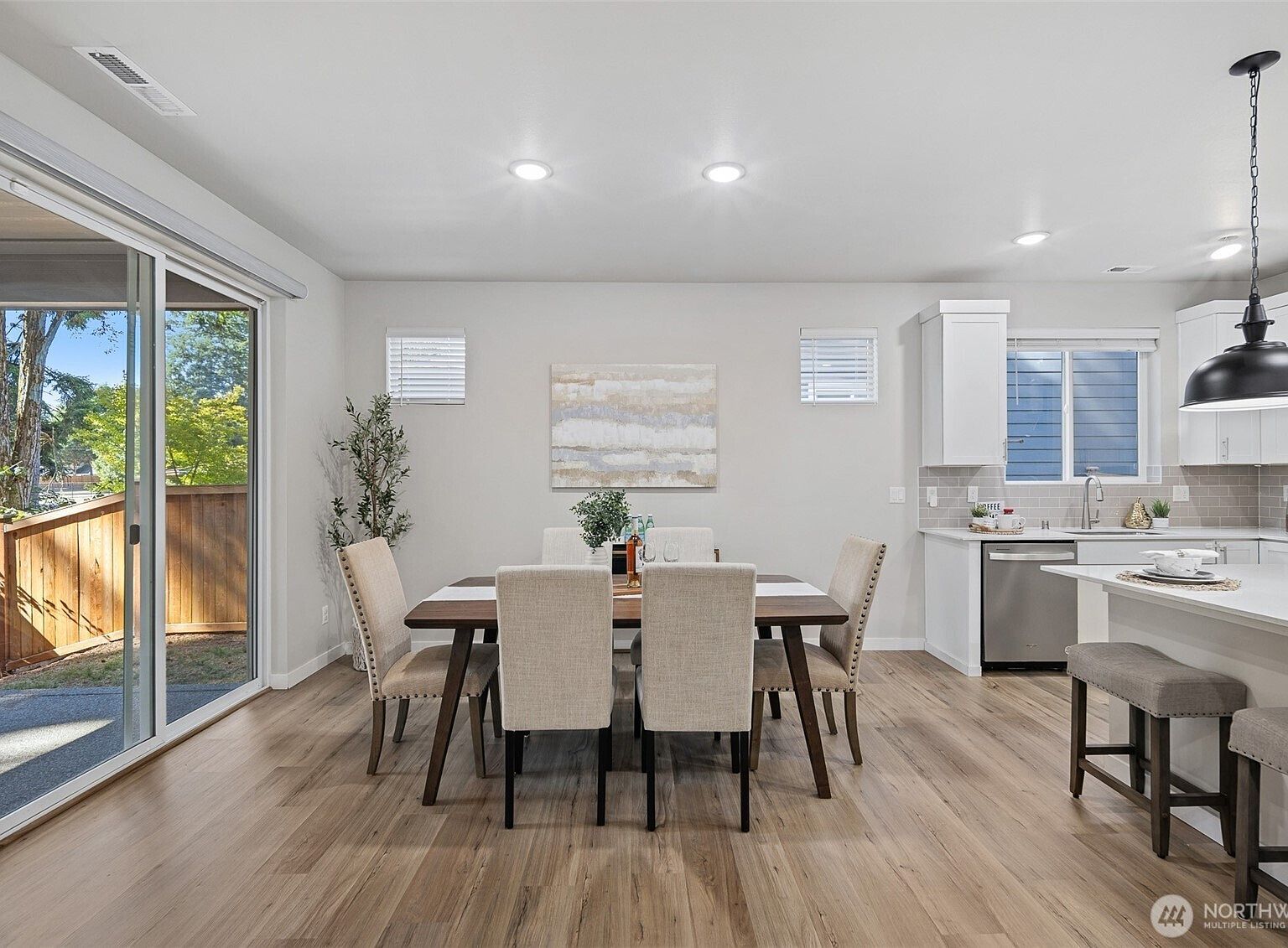 17511 SE 254th St Covington, WA 98042 | Single Family