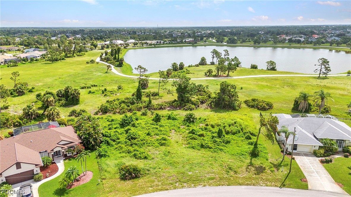 22 Or 24 Sportsman Pl Rotonda West, FL 33947  | Land/Lot