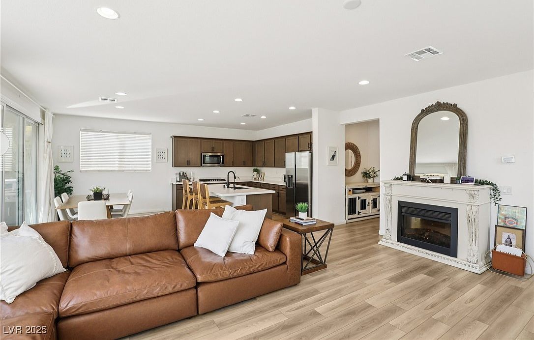 9831 W Oleta Ave Las Vegas, NV 89178  | Single Family