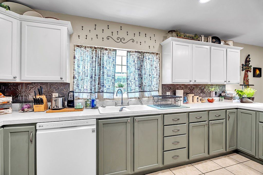 9009 Longshore Dr Big Spring, TX 79720  | Single Family