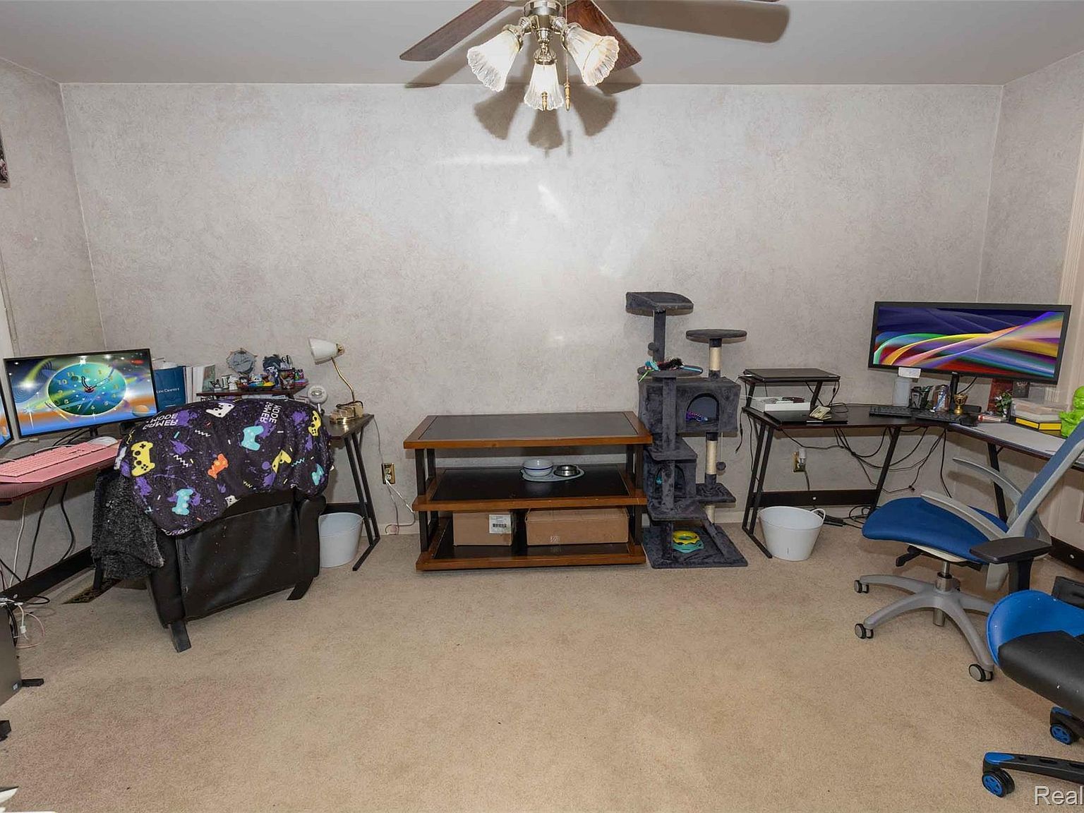 30988 Moroso Dr Warren, MI 48088 | Single Family