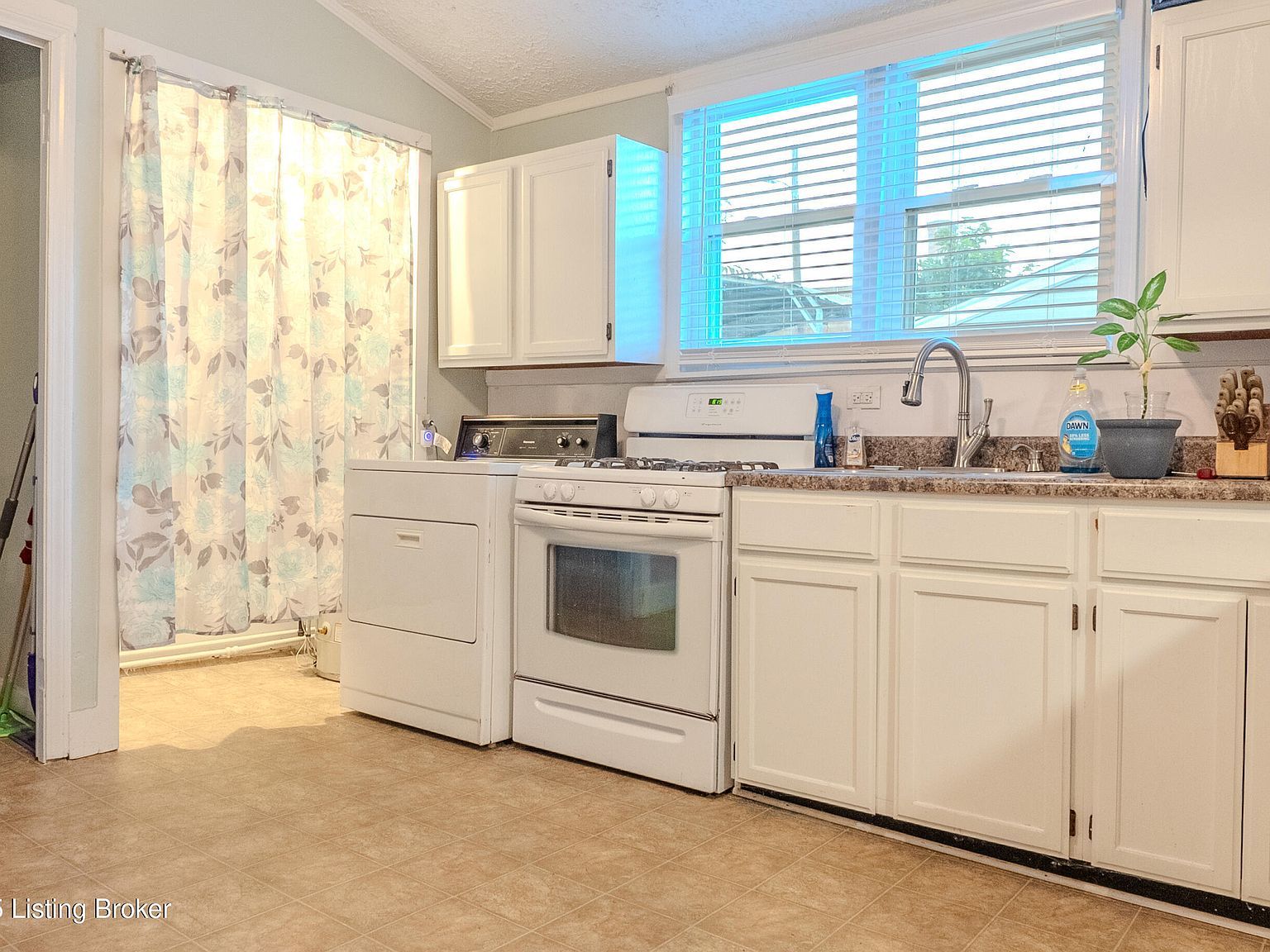 837 Mulberry St Louisville, KY 40217  | Single Family