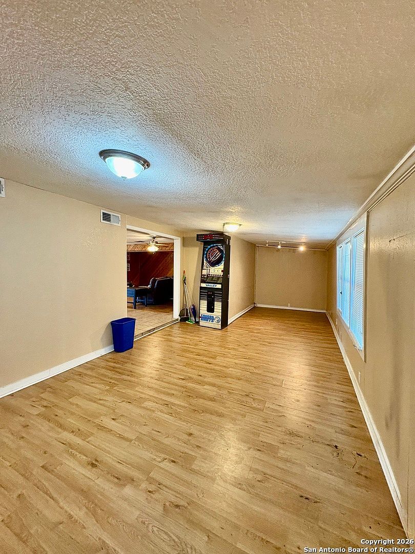 5910 Wales St San Antonio, TX 78223  | Single Family