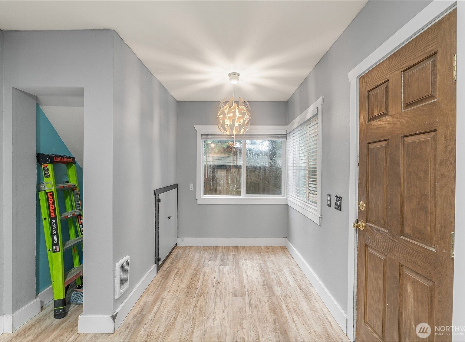 106 Emerson Ave Hoquiam, WA 98550 | Single Family