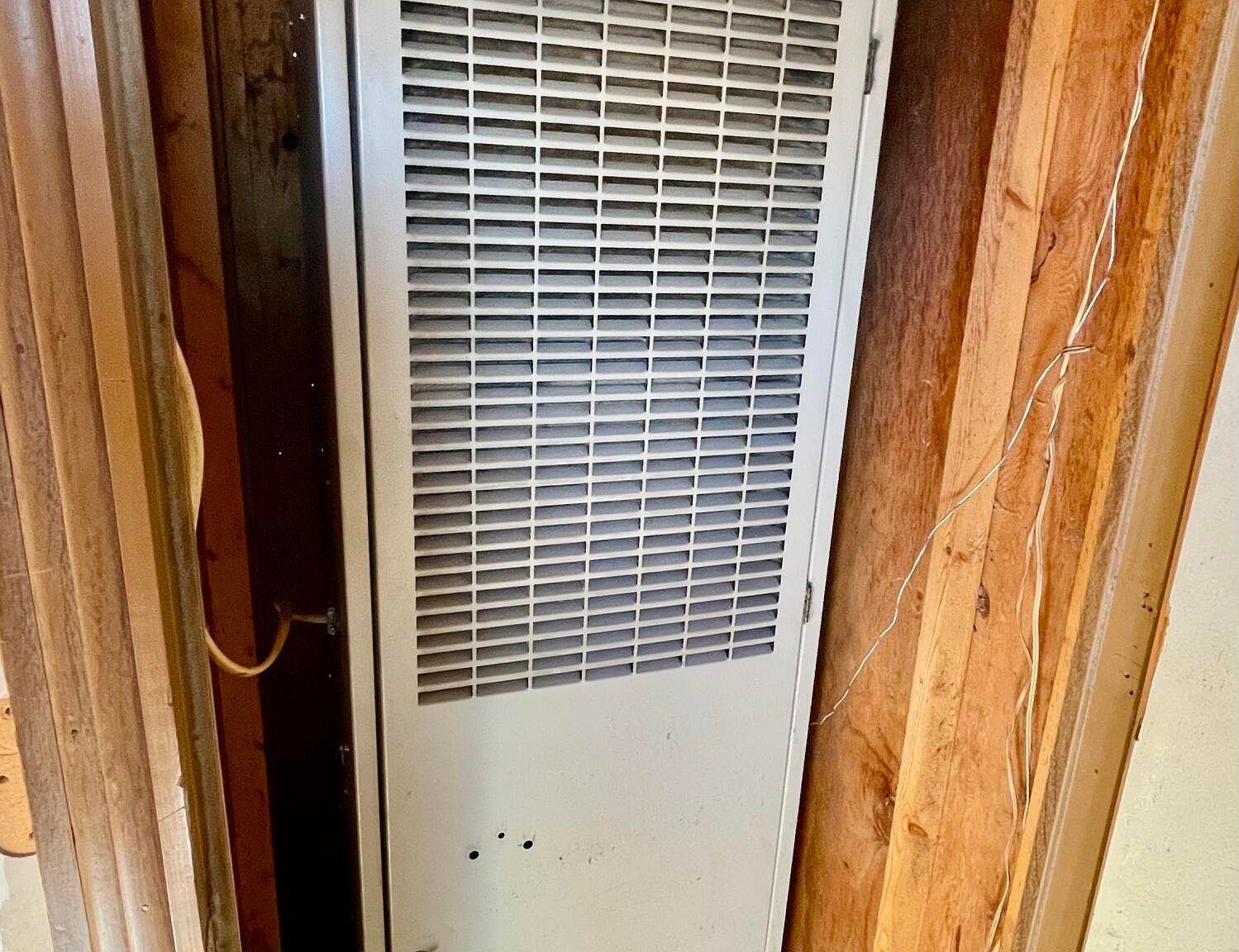 999 Fuller Rd Hermon, ME 04401  | Single Family