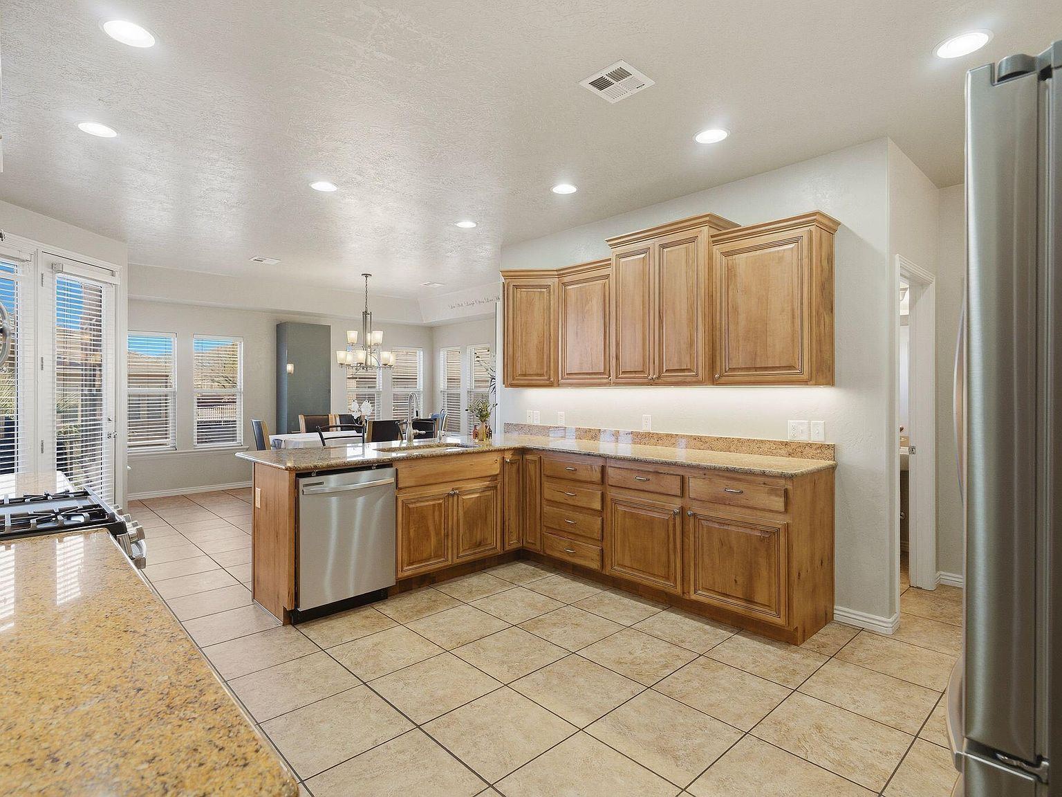 2516 S 2350th St E Saint George, UT 84790 | Single Family