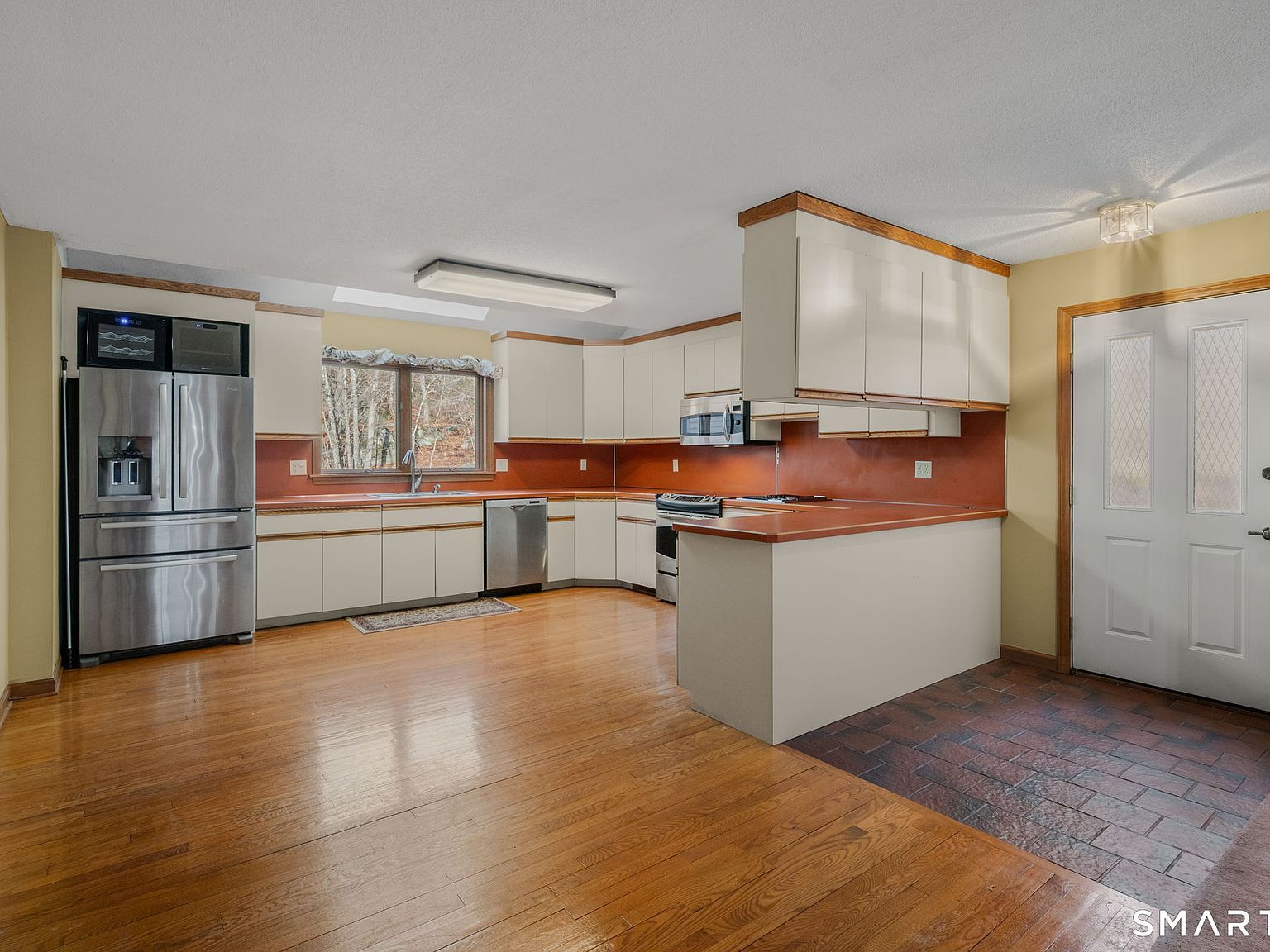 97 W Main St APT 24 Niantic, CT 06357  | Condominium