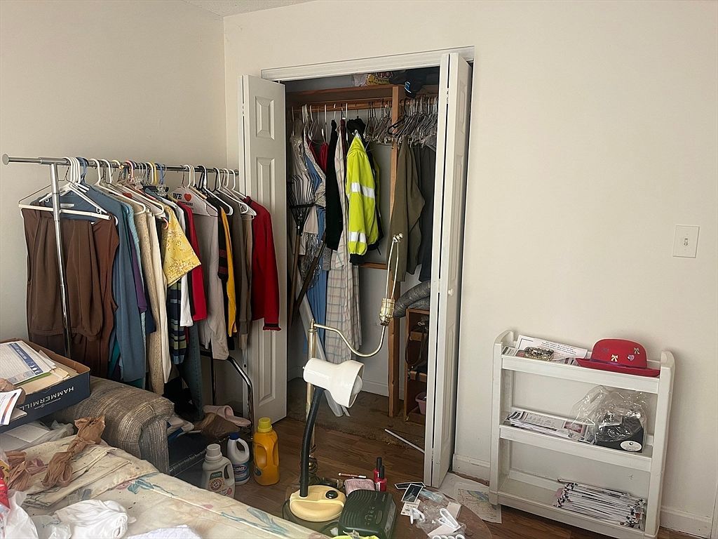 141 Essex St APT B4 Saugus, MA 01906  | Condominium