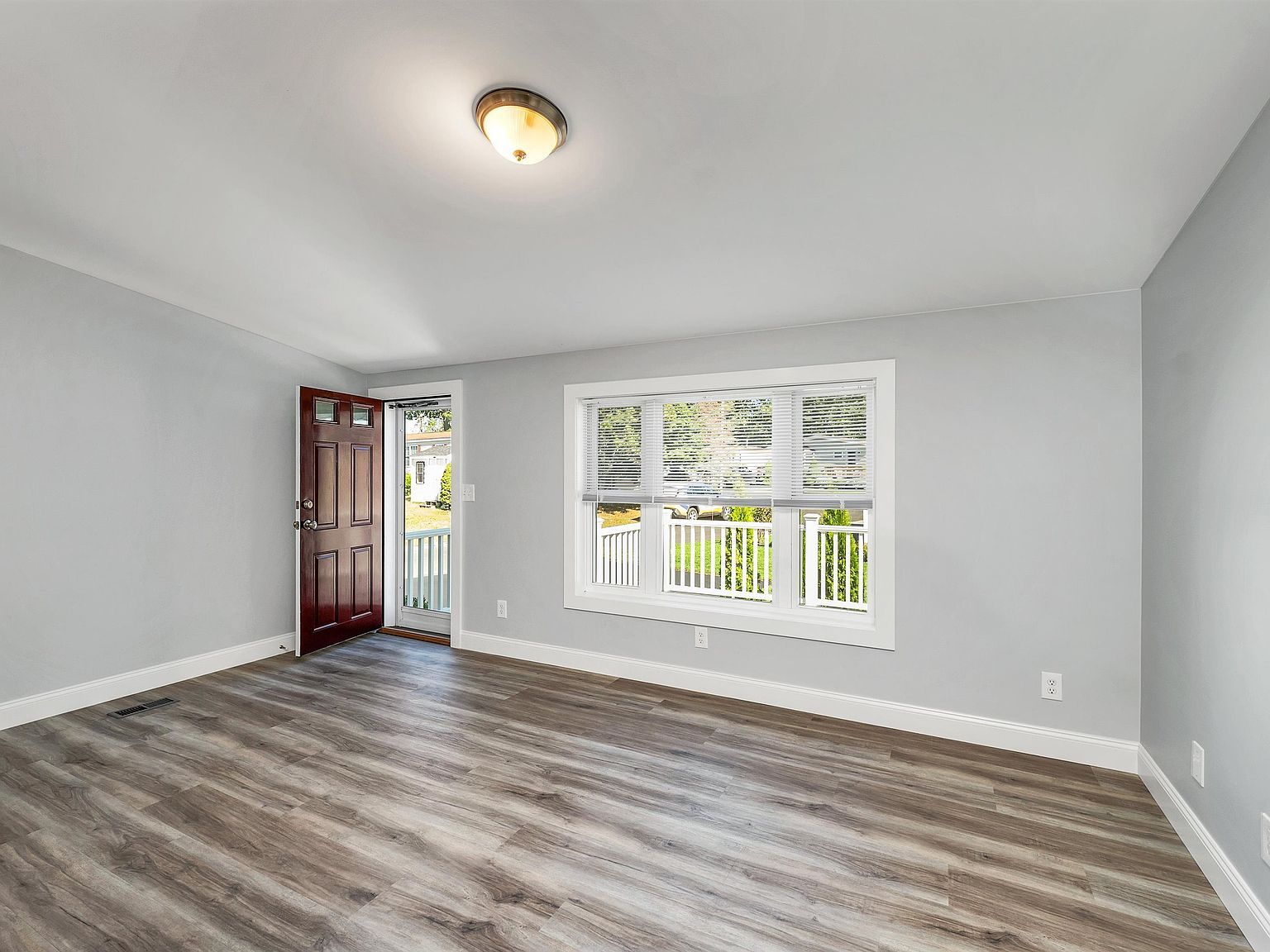 10 Black Forest Rd North Hampton, NH 03862  | New build