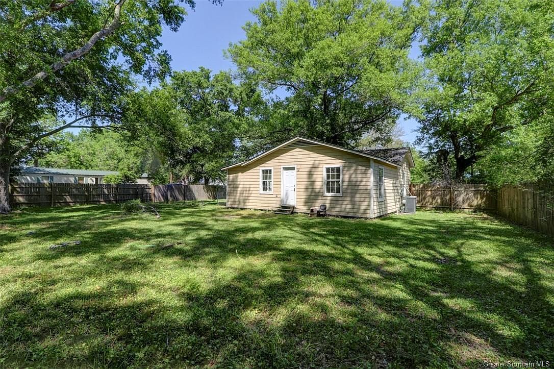 811 N Huntington St Sulphur, LA 70663  | Single Family