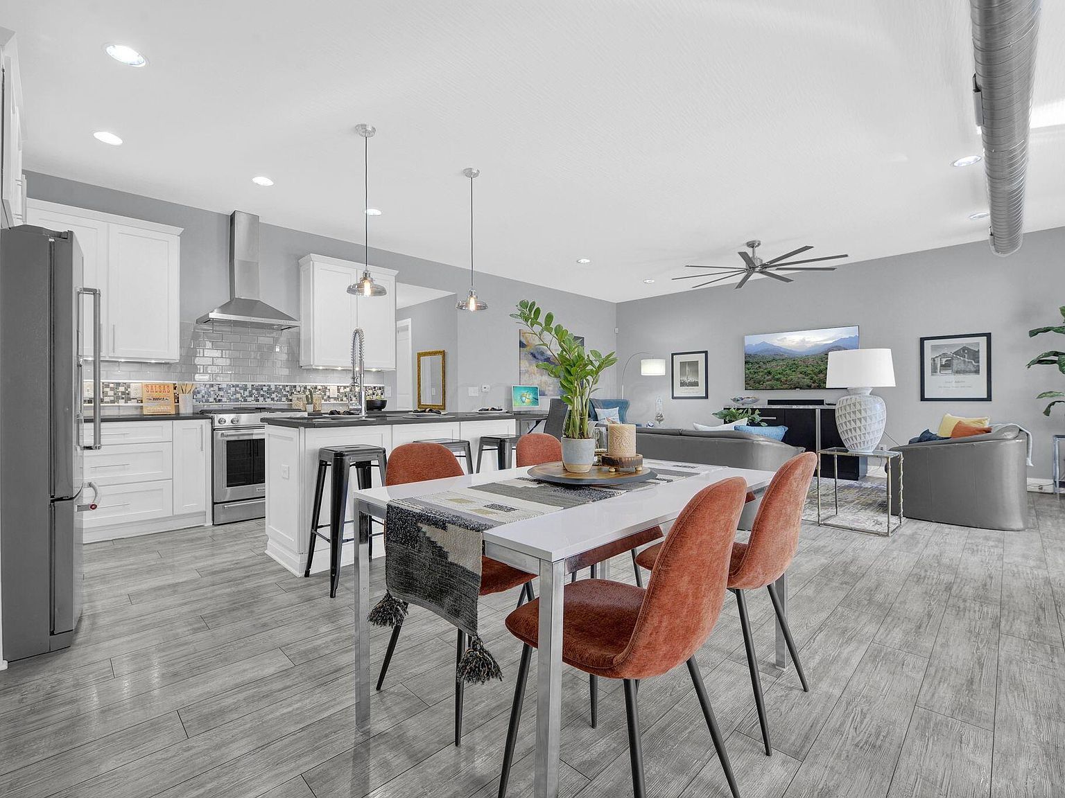 58 E Hubbard Ave #C Columbus, OH 43215  | Condominium