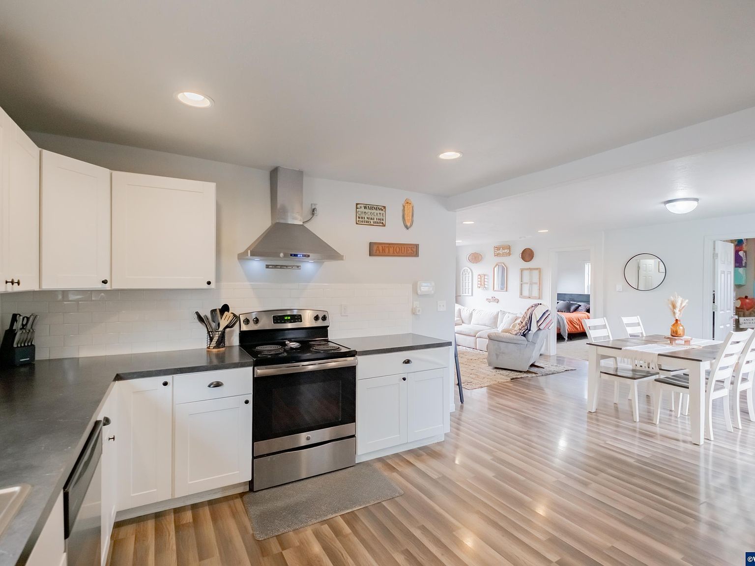 301 Russell St Lebanon, OR 97355  | Single Family