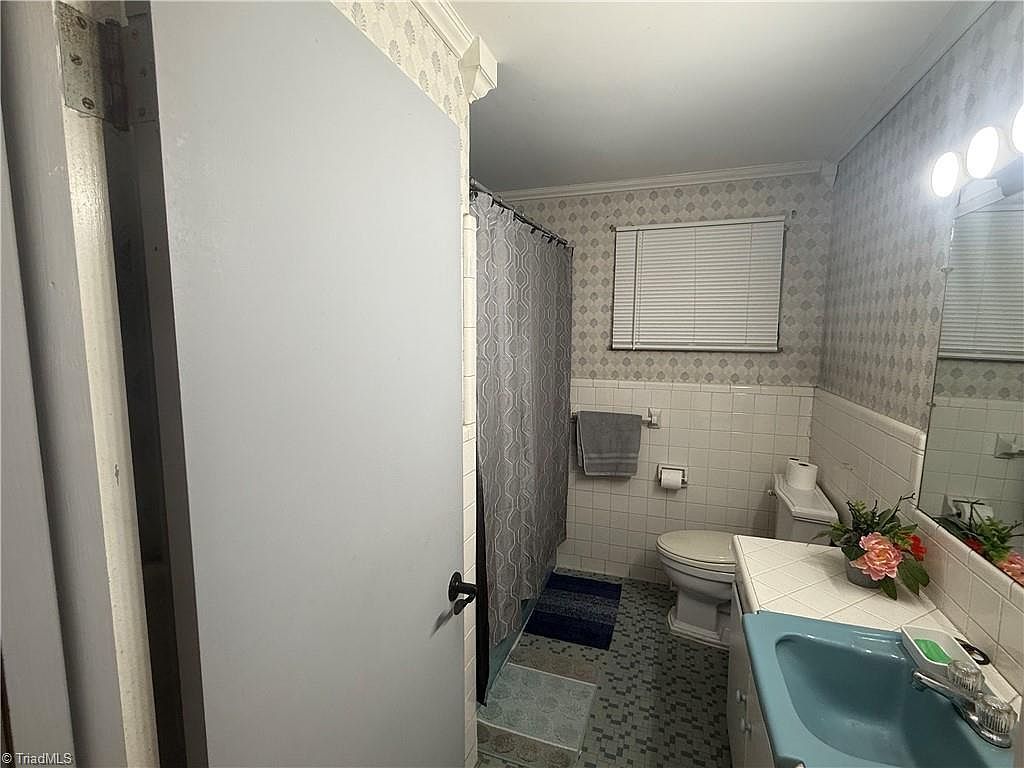 752 Osborne Sunset Dr North Wilkesboro, NC 28659 | Single Family