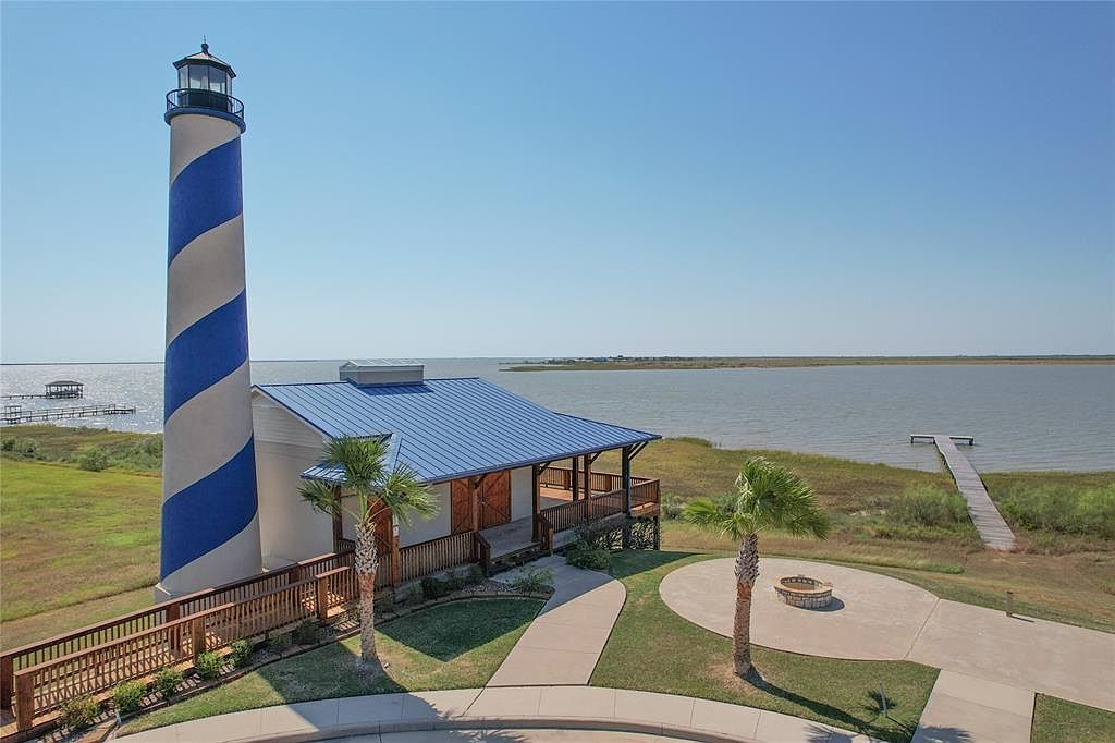 3406 Beachside Dr Palacios, TX 77465  | Land/Lot
