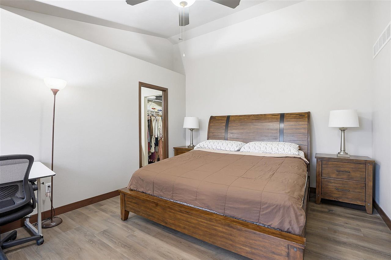 622 Dakota Ave Tiffin, IA 52340 | Single Family