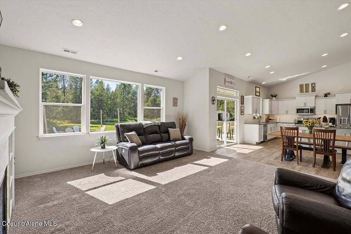 29475 N Miller Rd Athol, ID 83801 | Single Family