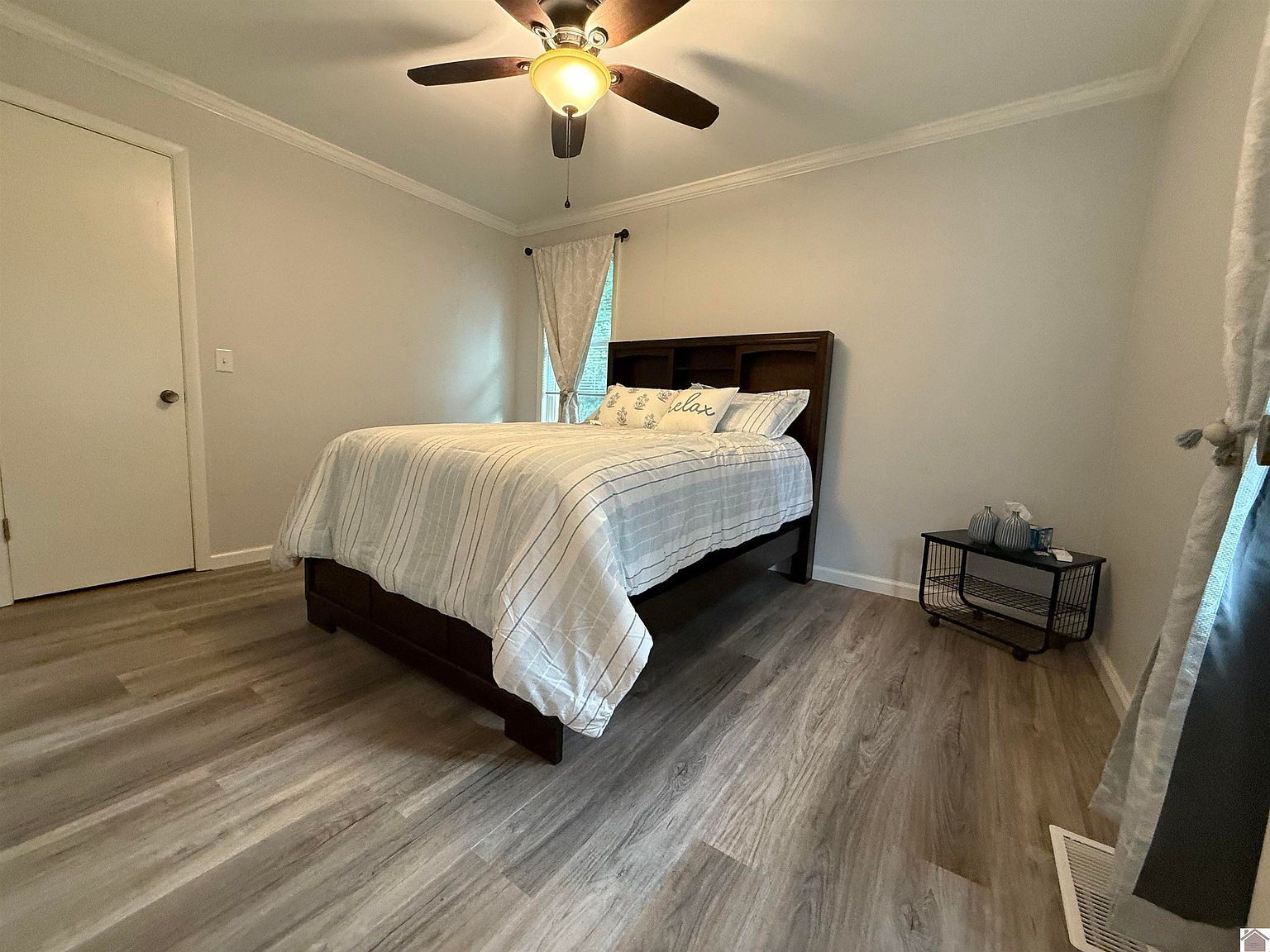 55 Maplehurst Ln Murray, KY 42071  | Single Family