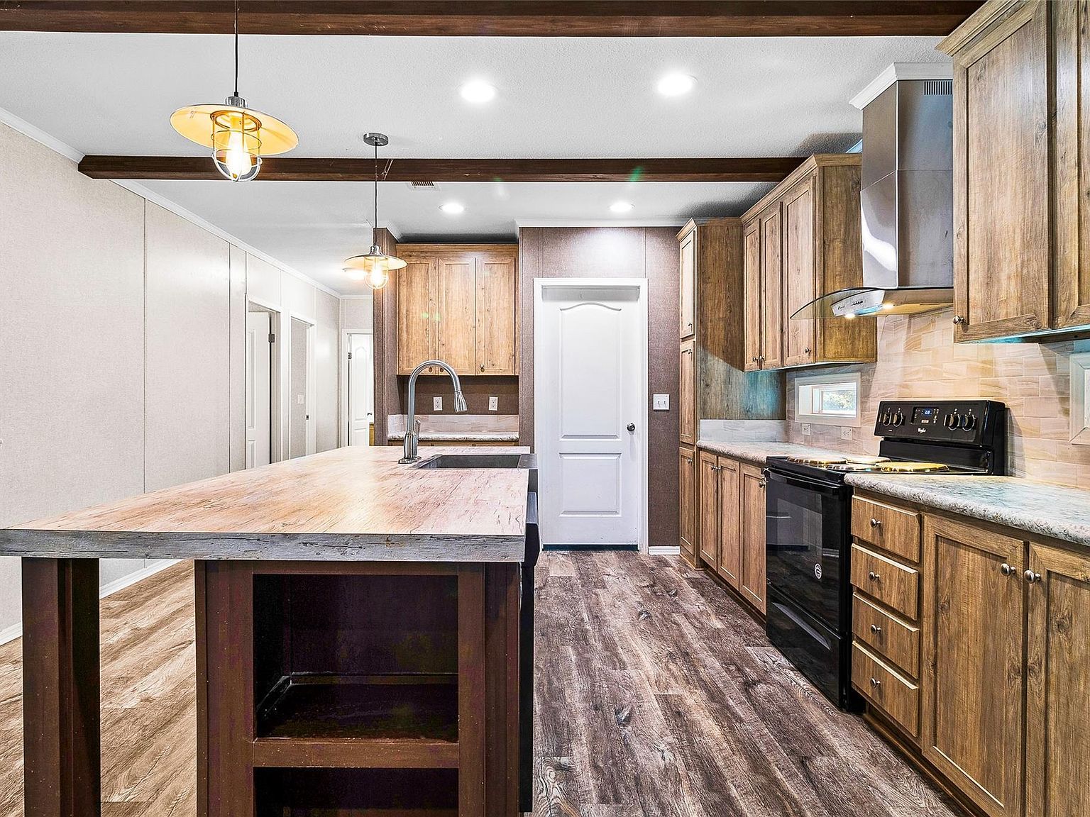 197 Saint Regis Livingston, TX 77351  | Single Family