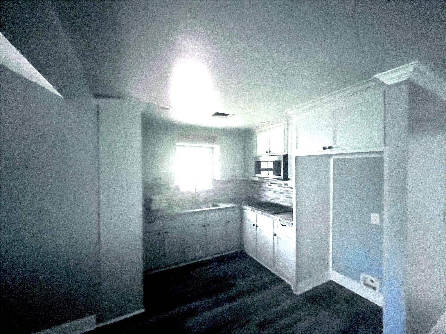 2402 4th Ave La Marque, TX 77568  | Single Family