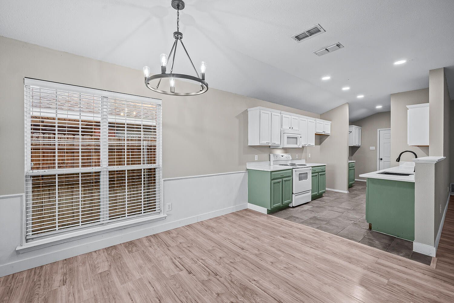 154 Frankford Ct Lubbock, TX 79416  | Single Family