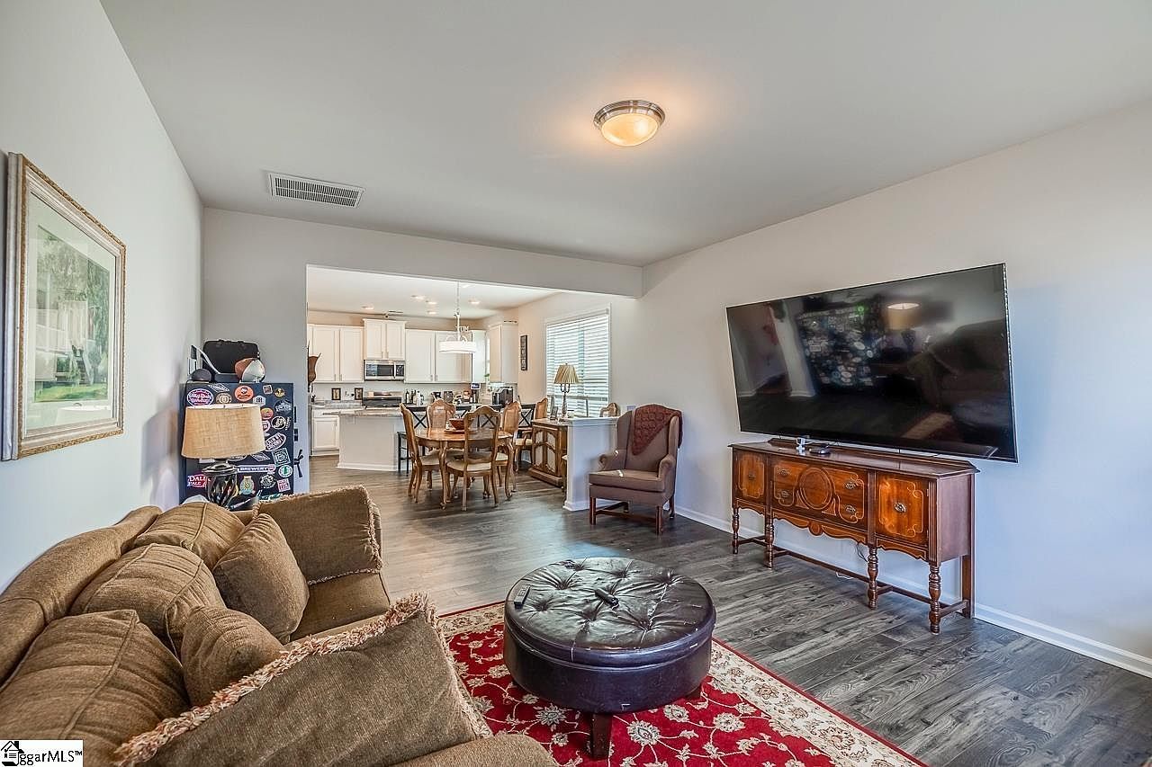 14 Corsica Ct Simpsonville, SC 29681  | Single Family