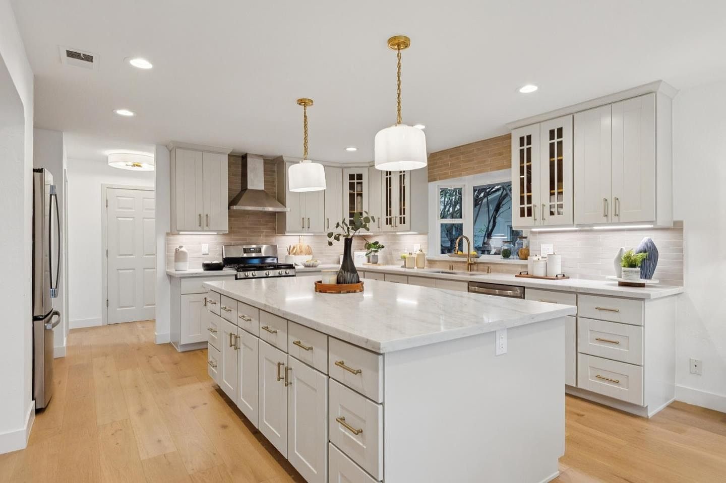 18336 Swarthmore Dr Saratoga, CA 95070  | Single Family