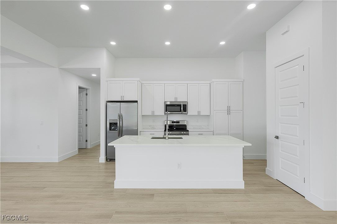 1600 NW 38th Ave Cape Coral, FL 33993 | Single Family