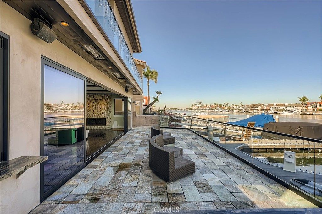 16462 Malden Cir Huntington Beach, CA 92649  | Single Family