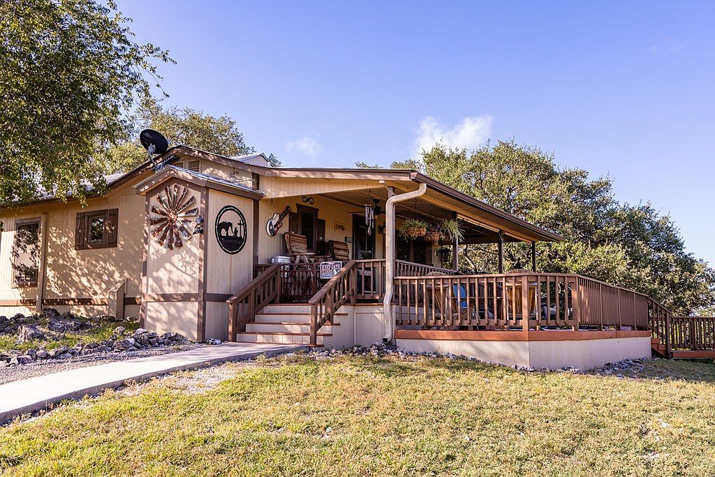 647 Medina Hills Rd Medina, TX 78055 | Single Family