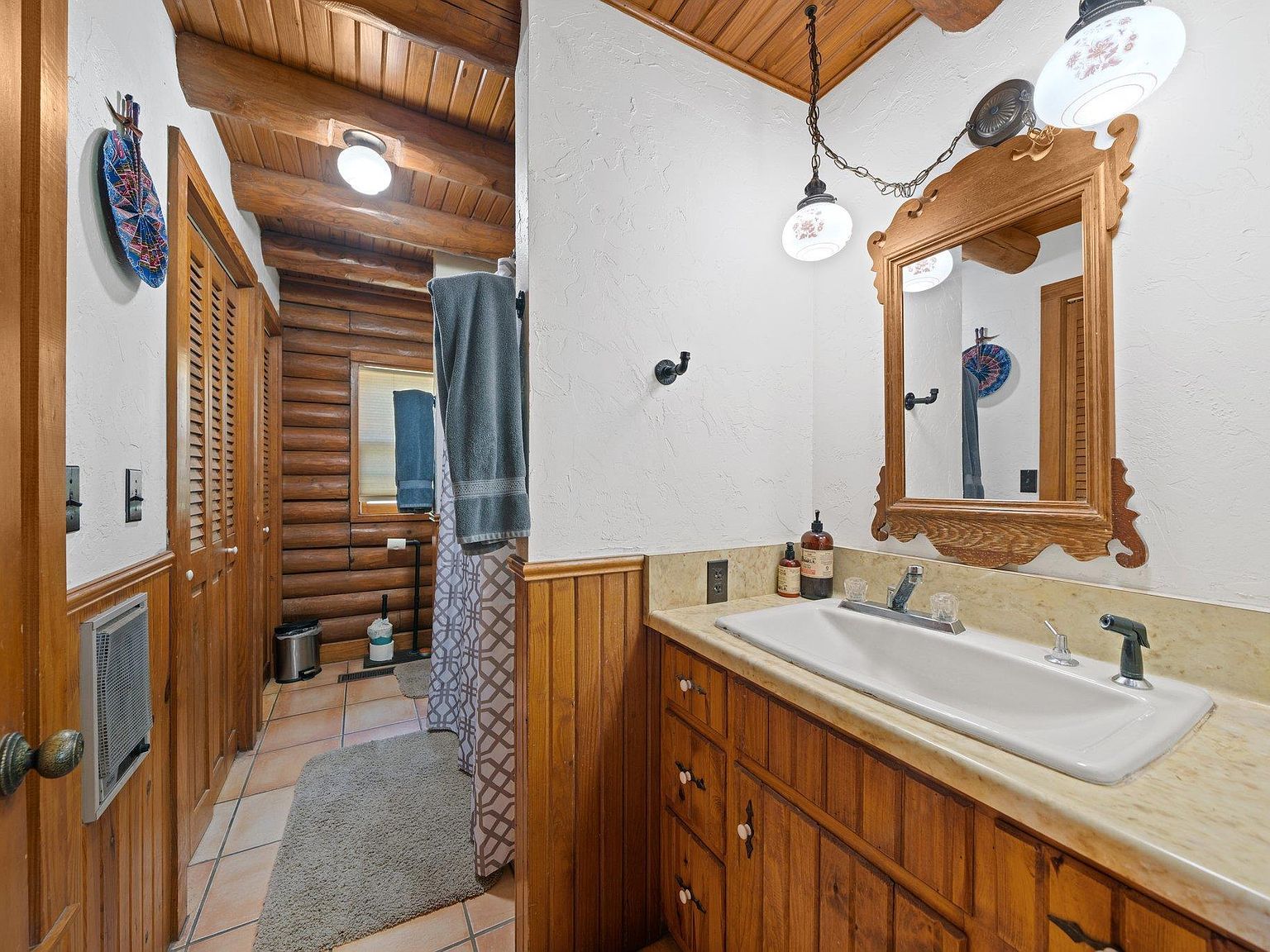 283 Hallford Ln Fredericksburg, TX 78624  | Single Family