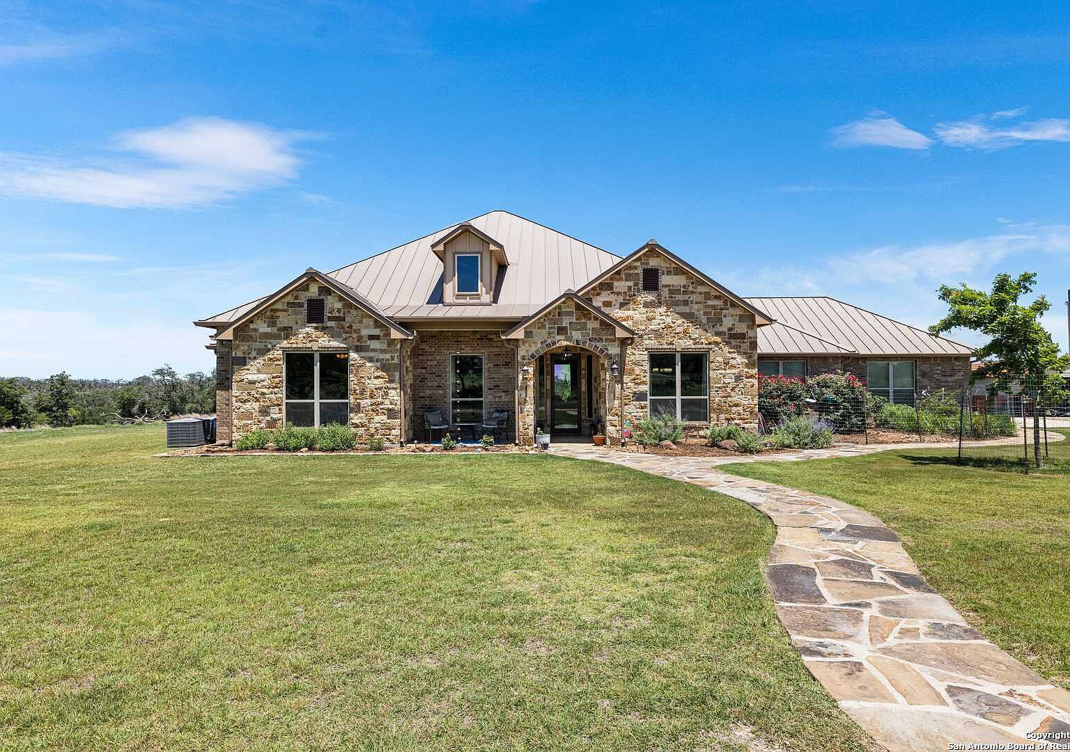 997 Kramer Rd Harper, TX 78631  | Single Family