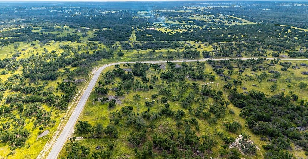 52 Brooklyn Dr Harper, TX 78631 | Land/Lot