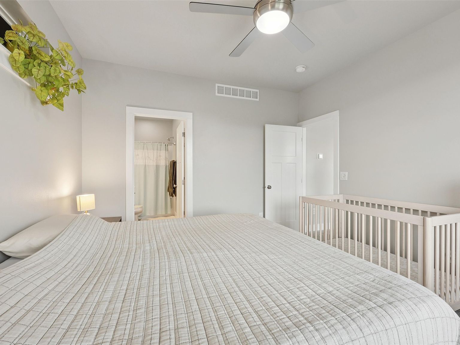 15324 Deerview Dr Urbandale, IA 50323 | Single Family