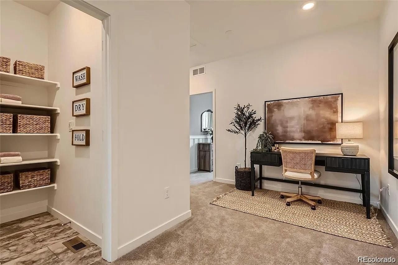 746 N Bersshine Ct Watkins, CO 80137 | New build