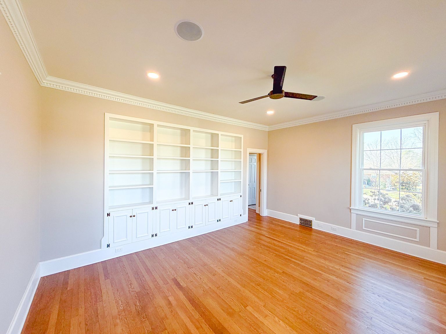 621 E College St Pulaski, TN 38478  | Single Family