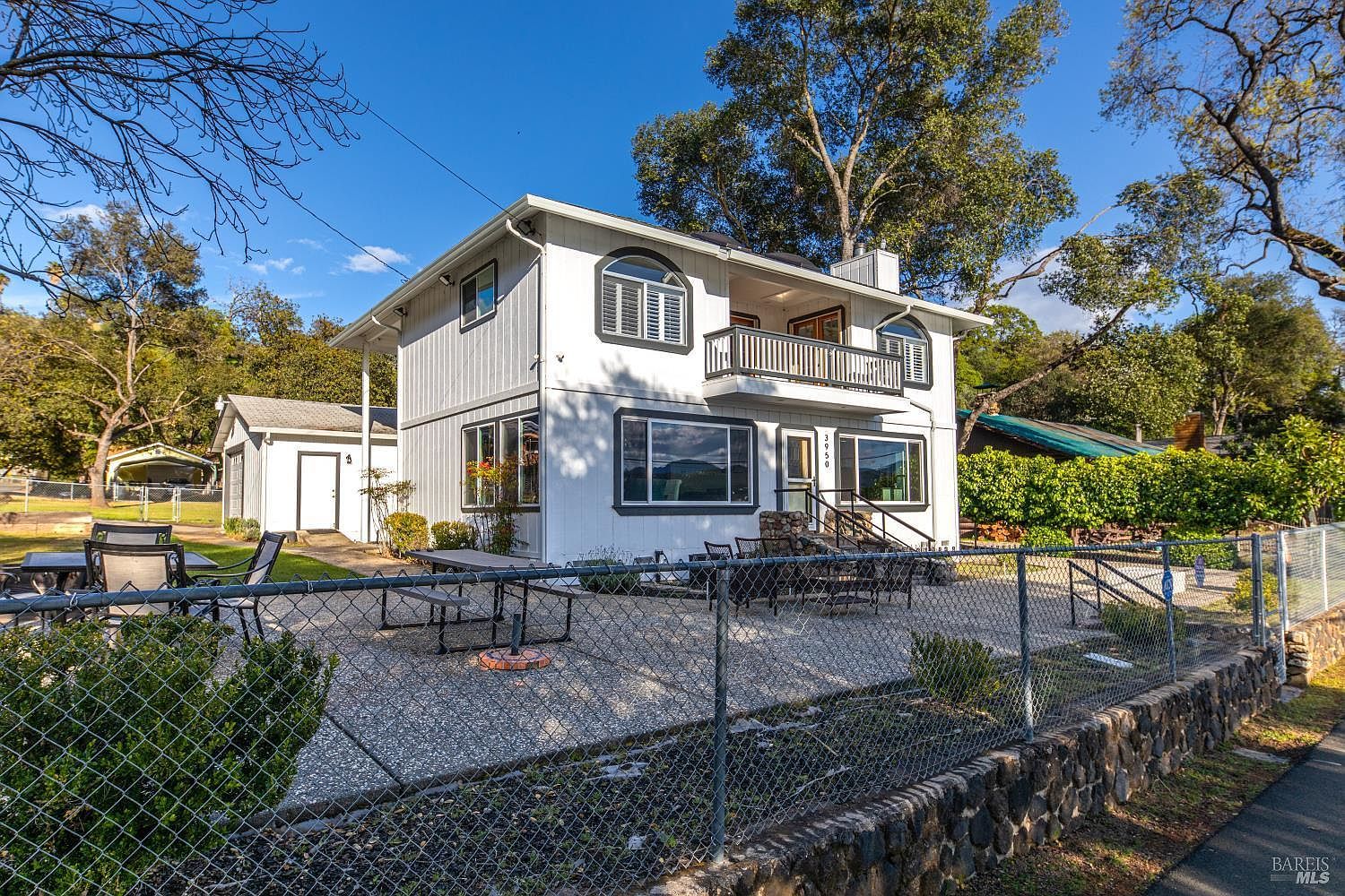 3950 Oakmont Dr Clearlake, CA 95422 | Single Family