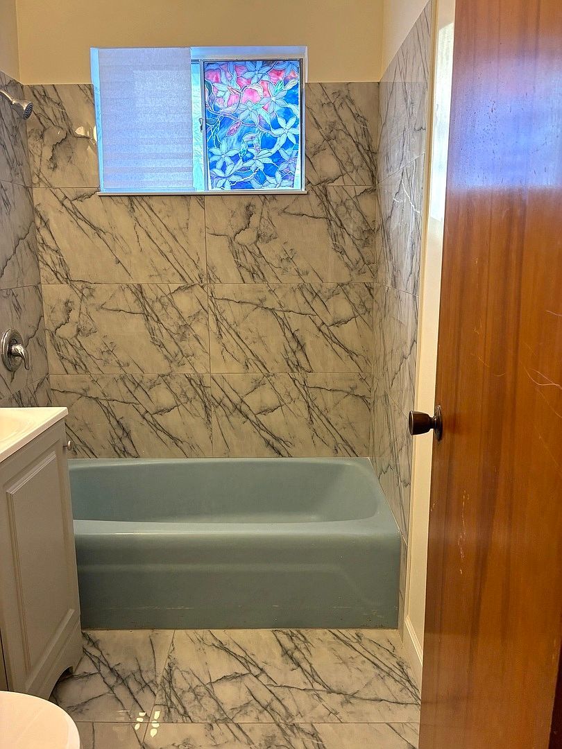 1554 Burnham Ave Calumet City, IL 60409  | Single Family