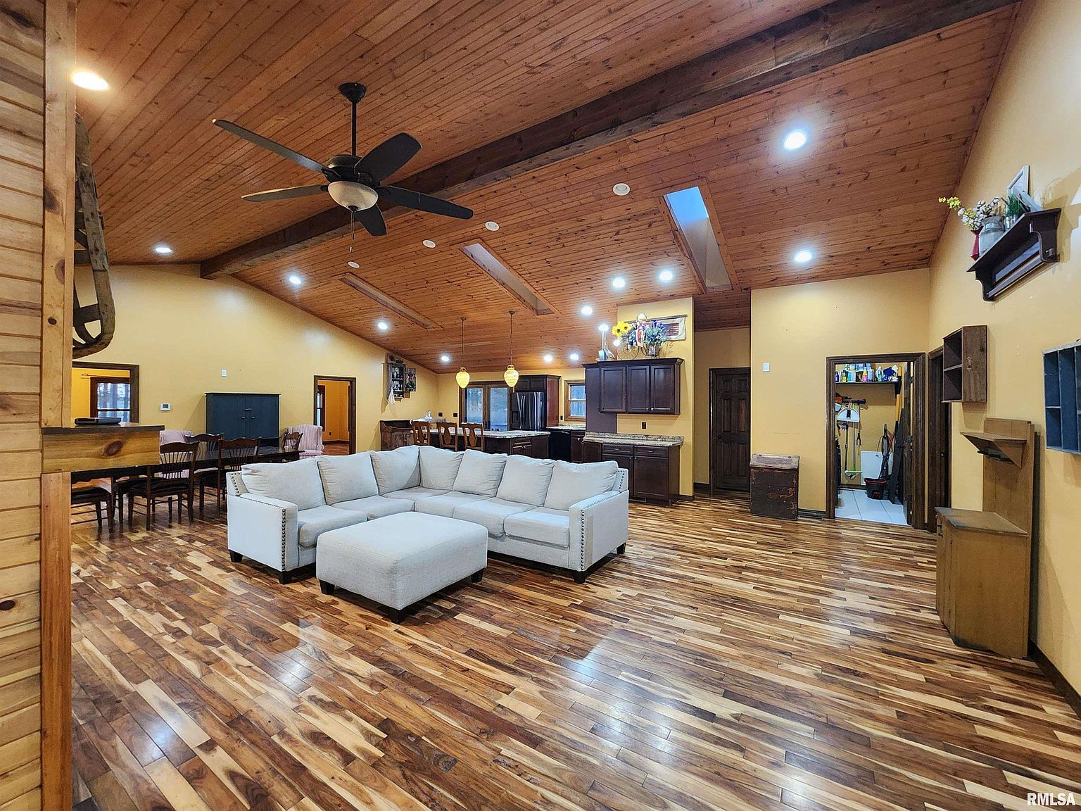 253 Ween Rd De Soto, IL 62924 | Single Family