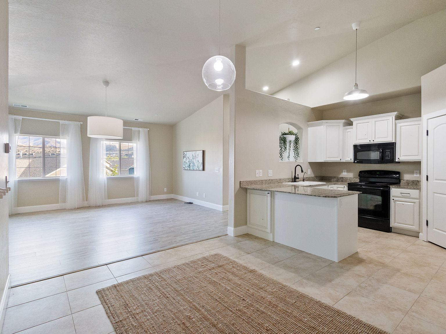 3635 E Clear Rock Rd APT 12 Eagle Mountain, UT 84005  | Condominium