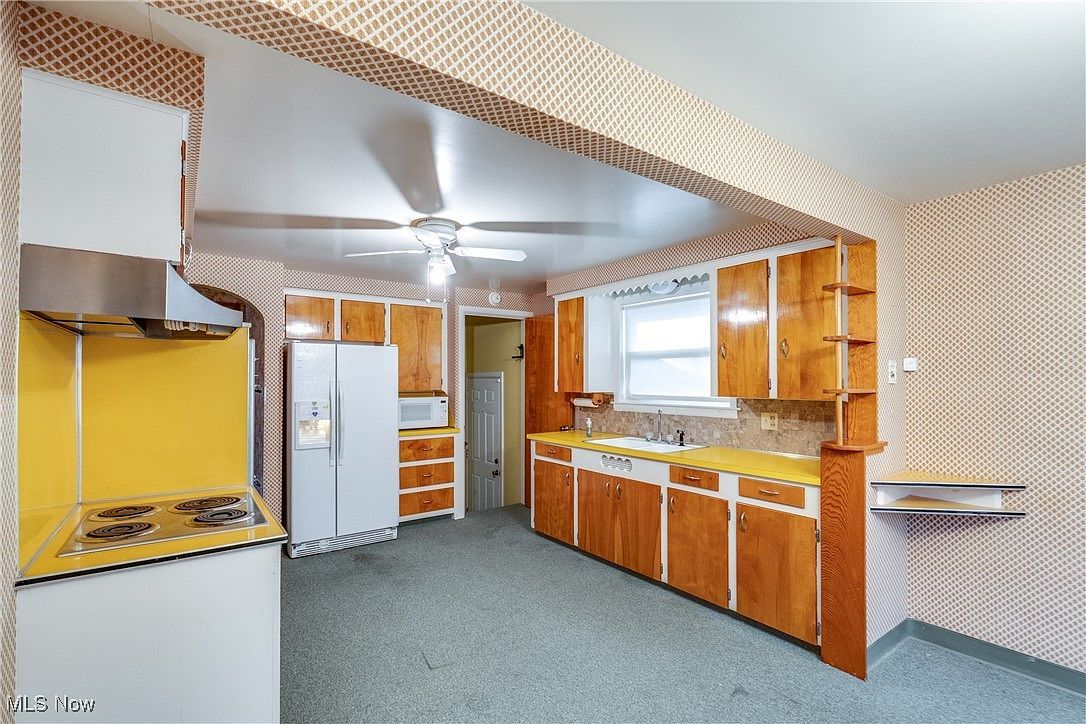 4344 Crestwood St NW Canton, OH 44708  | Single Family