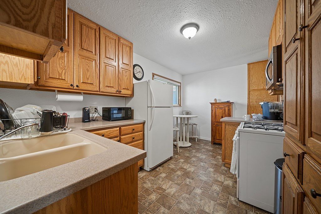 1902 Winston St Big Spring, TX 79720  | Single Family