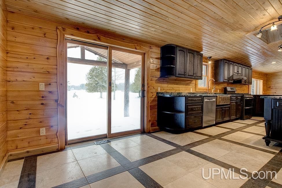 10291 22nd Rd Rapid River, MI 49878 | New build